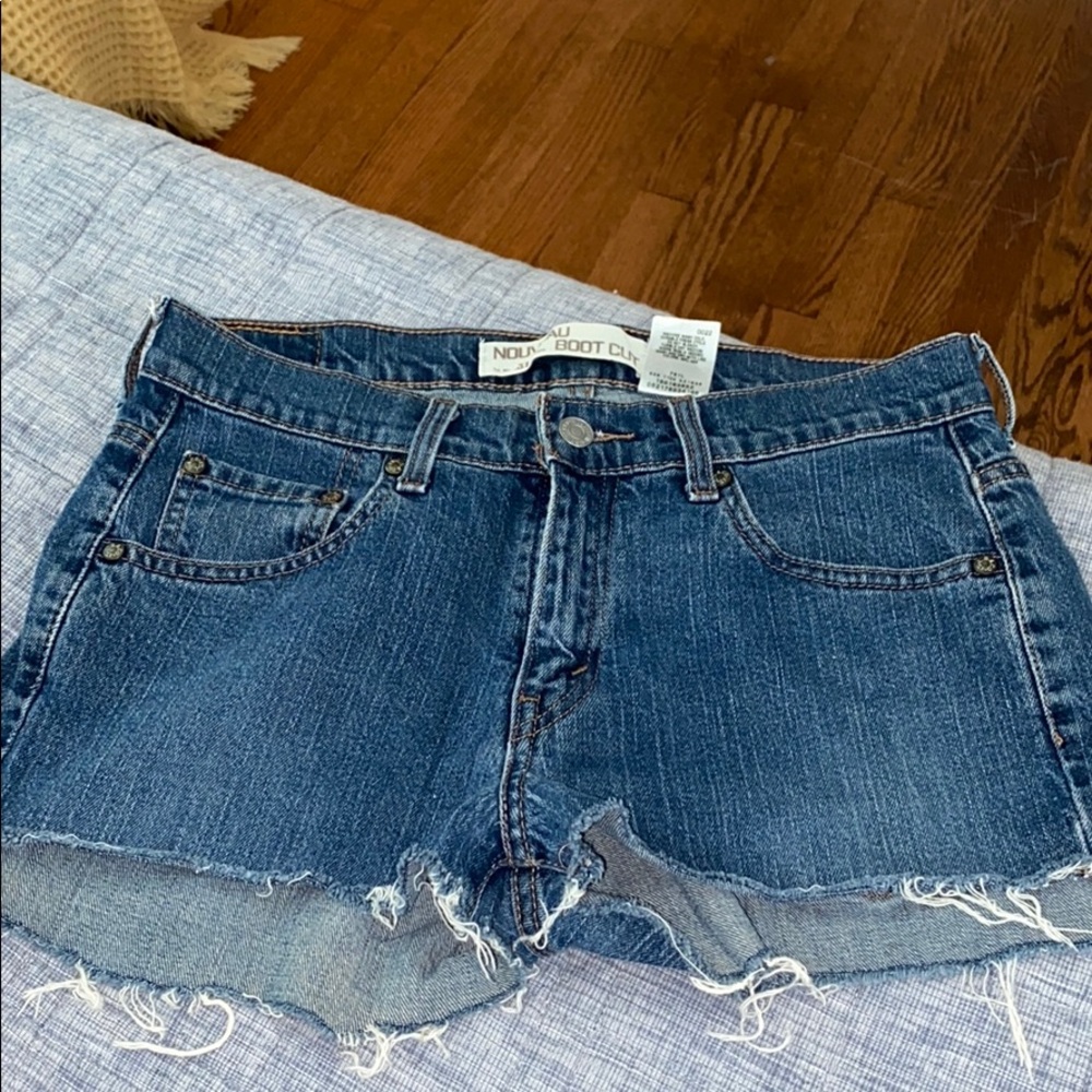 Levi jean shorts